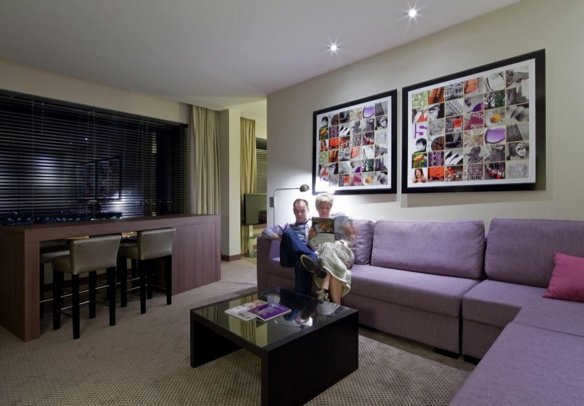 Van Der Valk Hotel Duesseldorf Экстерьер фото