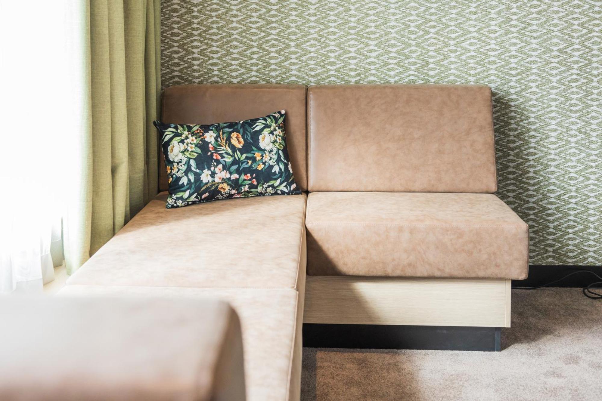 Van Der Valk Hotel Duesseldorf Экстерьер фото