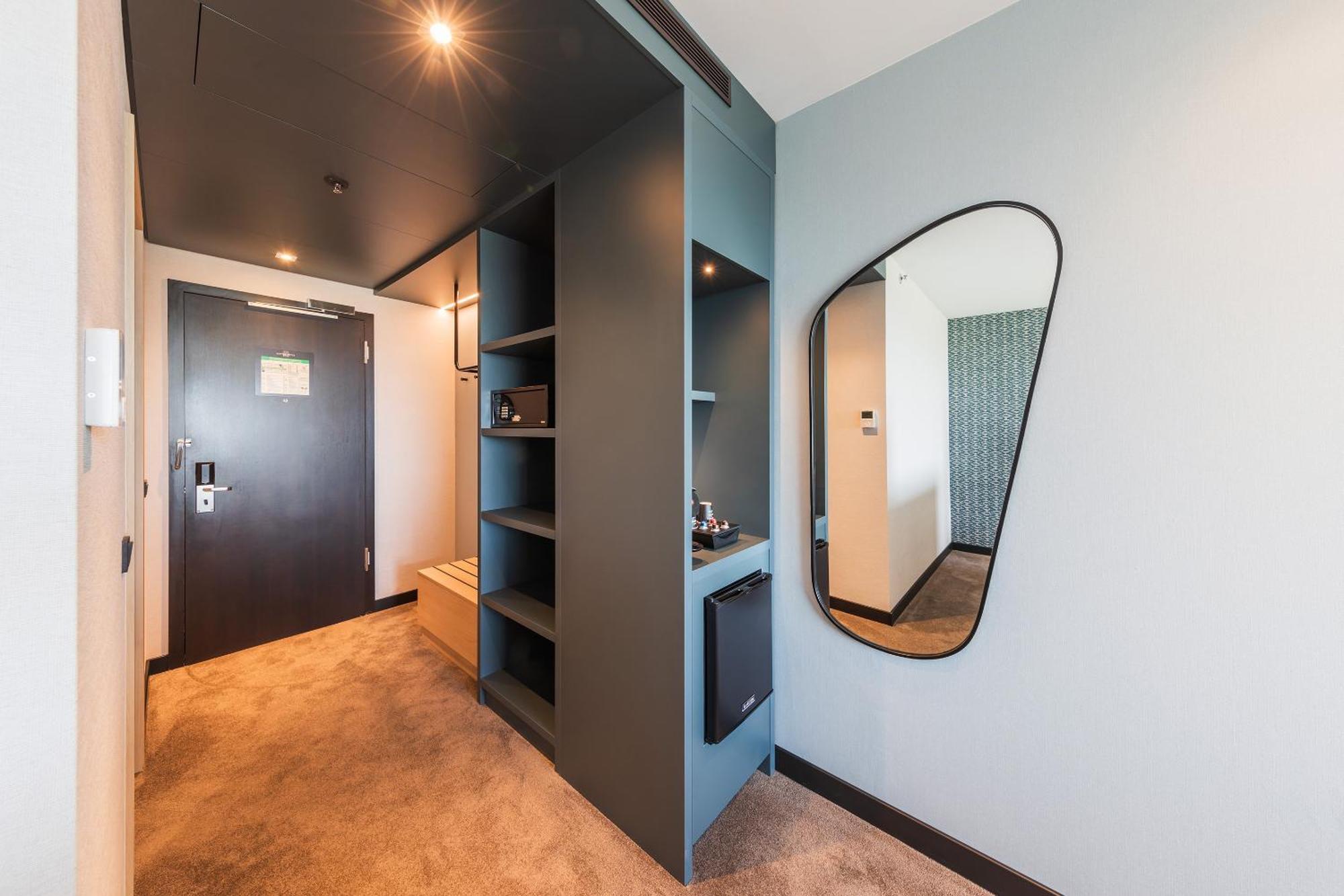 Van Der Valk Hotel Duesseldorf Экстерьер фото
