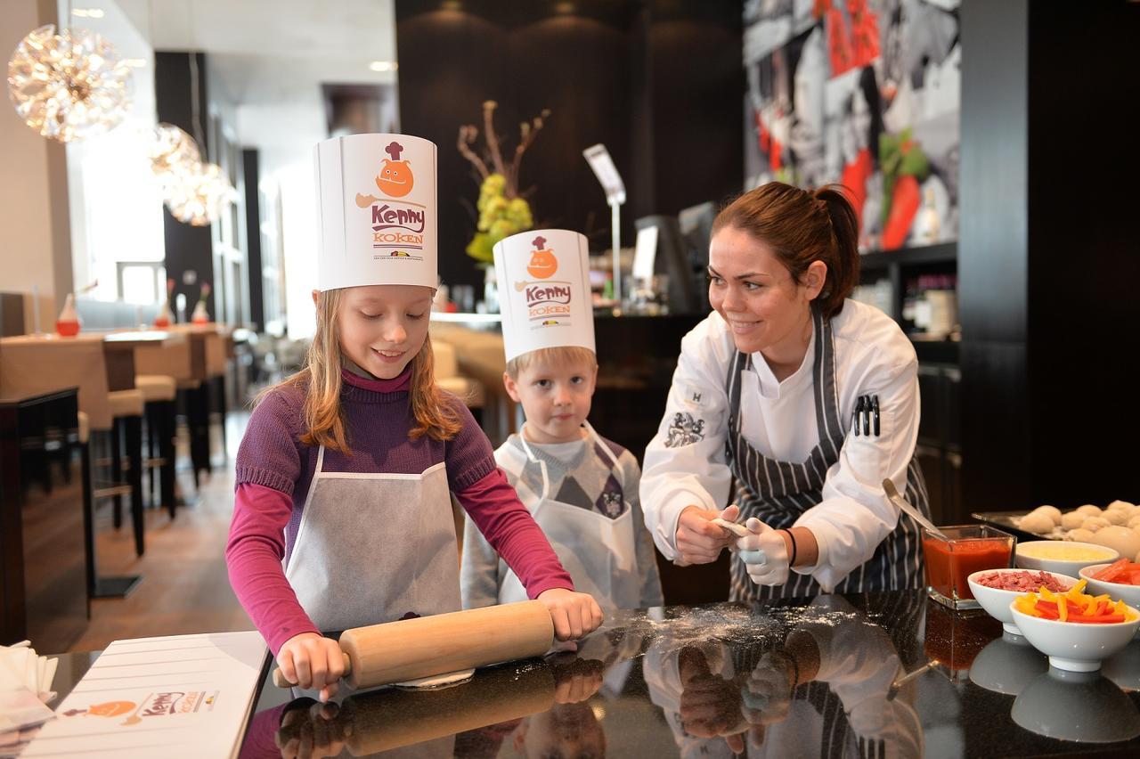 Van Der Valk Hotel Duesseldorf Экстерьер фото