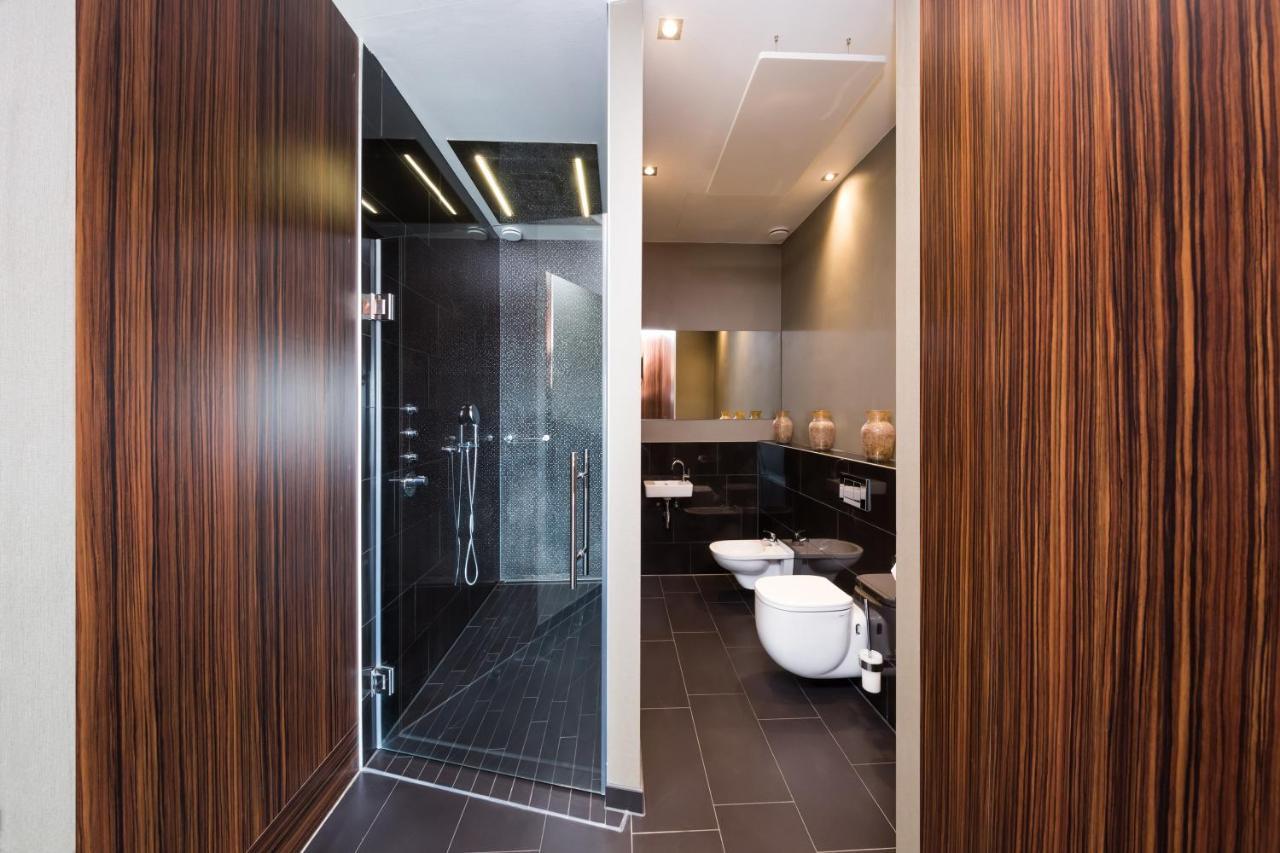 Van Der Valk Hotel Duesseldorf Экстерьер фото